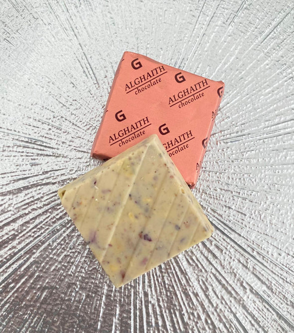 Witte chocolate met noten en Kardemom