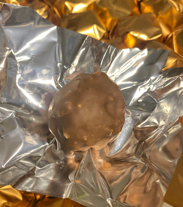 Chocolate ball met hazelnoot crème