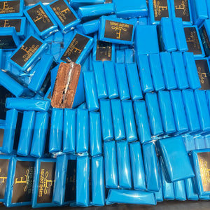 Chocolade gevuld met hazelnoot creme (Elegant)