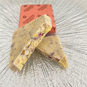 Witte chocolate met noten en Kardemom