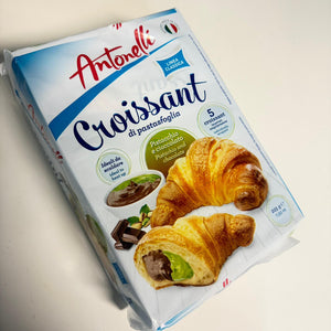 Croissant gevuld met pistache crème en chocolade 5 stuk